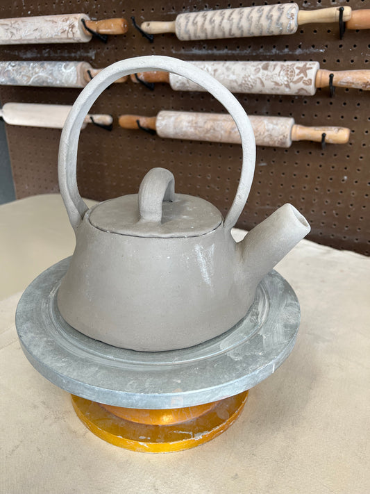 Teapots and Tea Blends